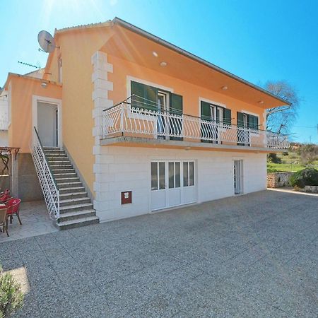 Apartments With A Parking Space Marina, Trogir - 11554 Екстер'єр фото