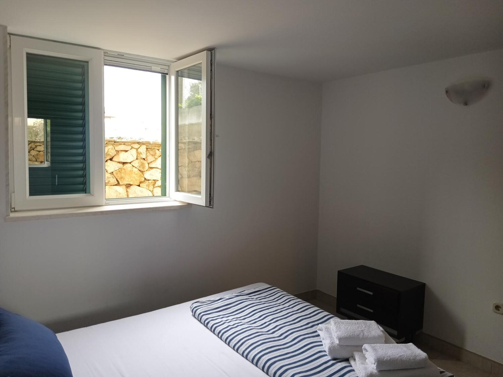 Apartments With A Parking Space Marina, Trogir - 11554 Номер фото